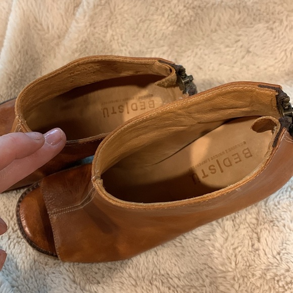 Bed Stu Onset Peep Toe Women’s Cognac Leather Zipper Ankle & Booties Boots - Picture 3 of 8